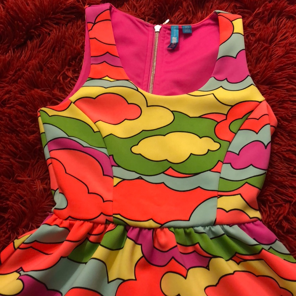 Colorful dress - Picture 2 of 5